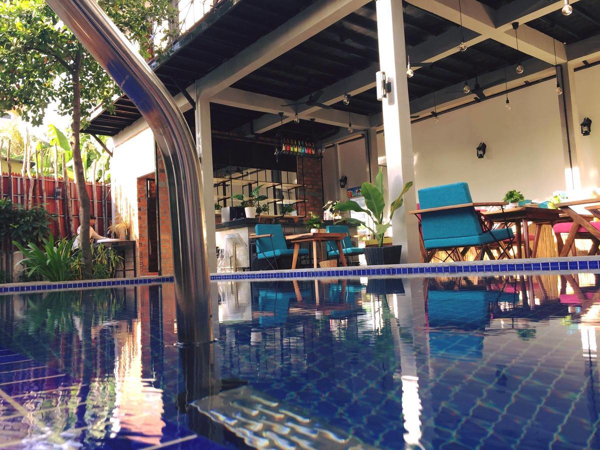 1953 Siem Reap Hostel Bagian luar foto